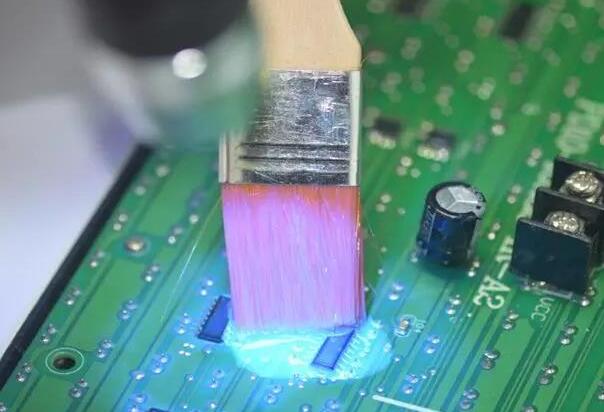 Pcba板刷三防漆，要怎么制作治工具？
